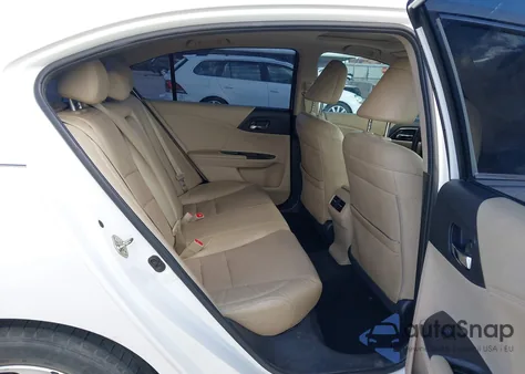 2016 Honda Accord Ex-L z USA, uszkodzony, nr VIN 1HGCR2F82GA216174